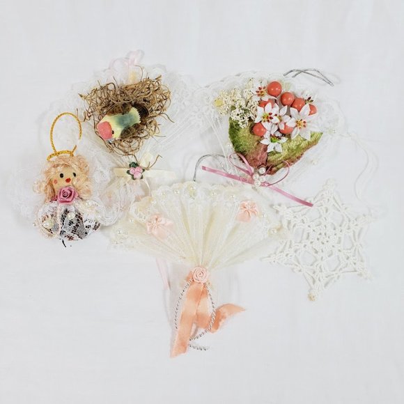 Vintage Handmade Christmas Tree Ornaments Romantic Victorian Lace Bird Nest - Picture 1 of 4